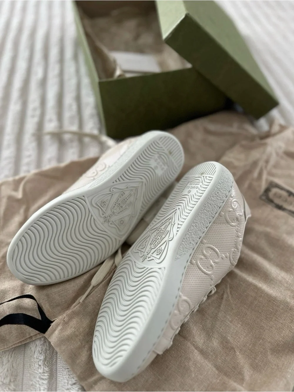 Gucci Cream Embossed GG Leather Low-Top Sneaker
